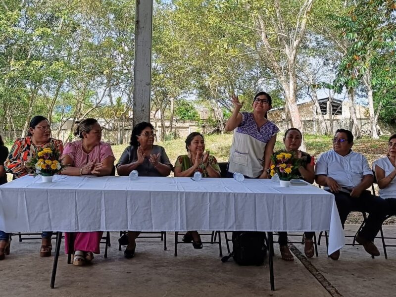 La CODHEY inicia actividades de promoción de la paz en la primaria "Benito Juárez García" de Tekit, impulsando valores de inclusión y derechos humanos.