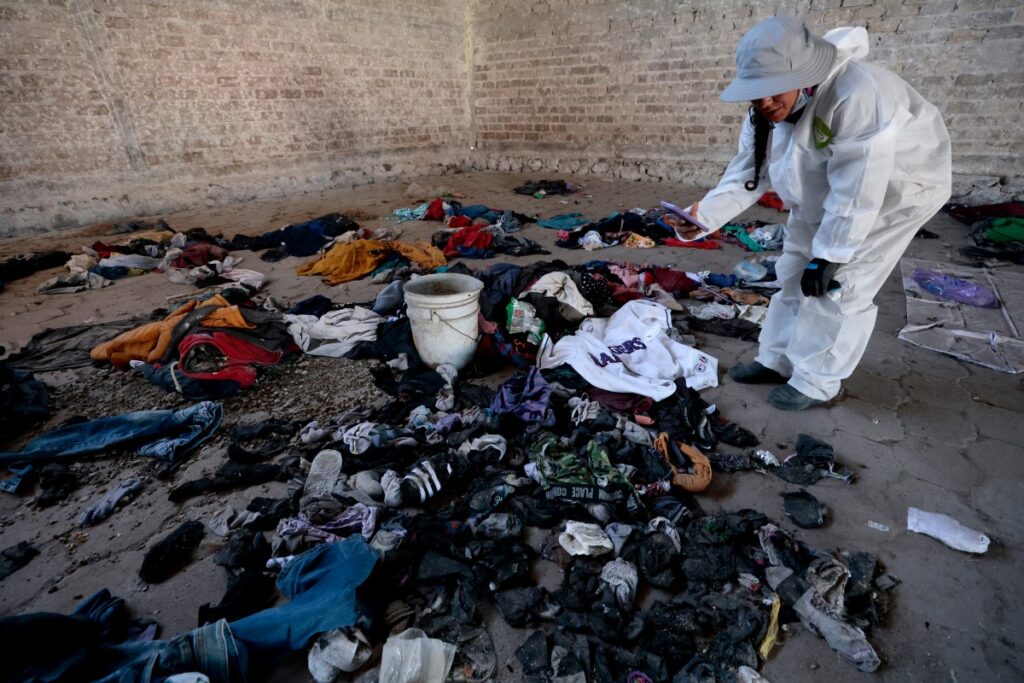 México descubre crematorios clandestinos en Jalisco y realiza investigaciones por desaparición forzada en Oaxaca. Conoce más sobre estos hallazgos.