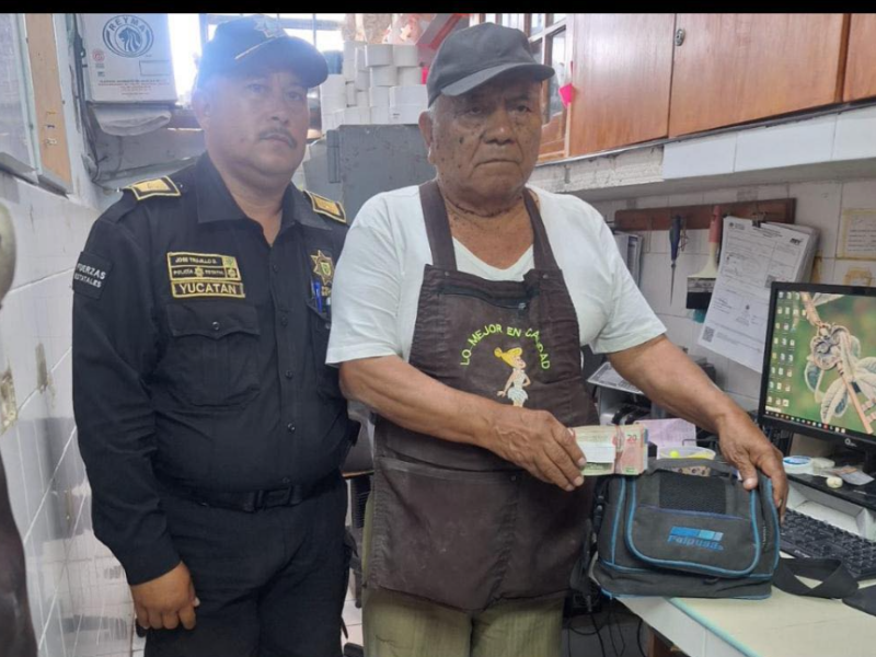 SSP Yucatán recuperó y devolvió un maletín con $78,000 pesos extraviado en Mulsay. La rápida acción del C5i refuerza la confianza ciudadana.