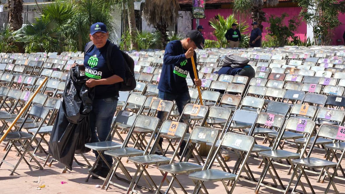 El Carnaval de Mérida 2025 ha generado 28 toneladas de residuos en Plaza Carnaval. Conoce las acciones de limpieza para mantener el evento ordenado.