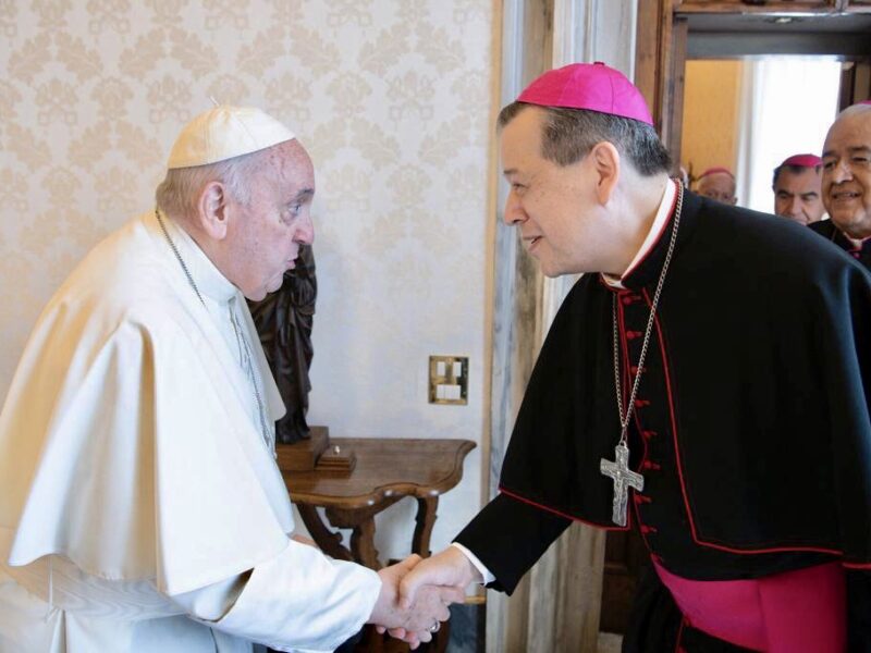 El Arzobispo de Yucatán emite mensaje tras la muerte del Papa Francisco y convoca misa especial en la Catedral de Mérida.