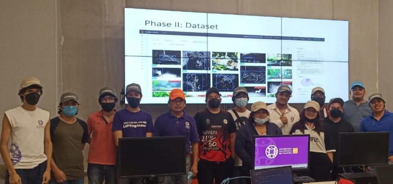 Estudiantes de la UPY desarrollan tecnología con Huawei para preservar al jaguar en Yucatán mediante inteligencia artificial en Dzilam de Bravo.