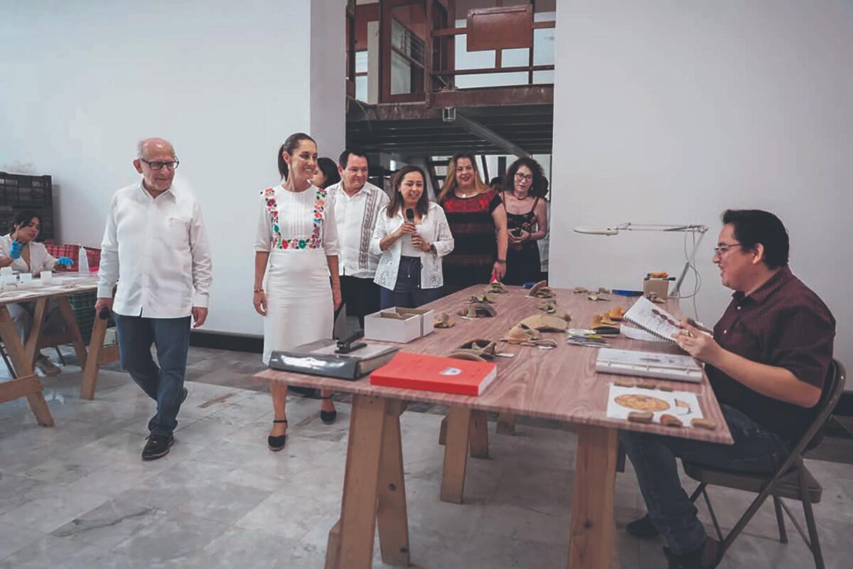 Reabre el Ateneo Peninsular en Mérida con la exhibición de los hallazgos arqueológicos del Tren Maya, un paso clave en la preservación cultural.