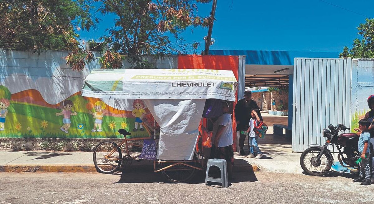 SEGEY y padres fomentan el consumo de alimentos saludables en escuelas para prevenir obesidad infantil y mejorar hábitos alimentarios.