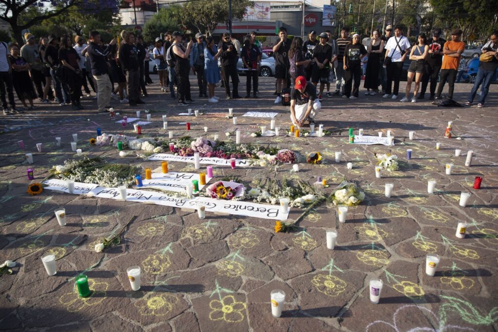 La Fiscalía investiga el accidente en el festival Axe Ceremonia en el que murieron dos fotoperiodistas. Se busca determinar responsabilidades.