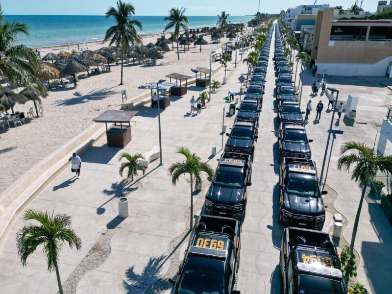 Yucatán refuerza seguridad para Semana Santa 2025 con nuevas unidades para la SSP, operativos en playas, carreteras y zonas turísticas.