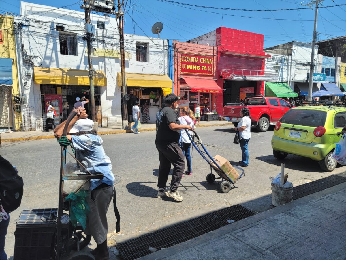Yucatán ocupa el tercer lugar nacional en casos de golpe de calor en 2025. IMSS emite recomendaciones para prevenir daños por calor extremo.