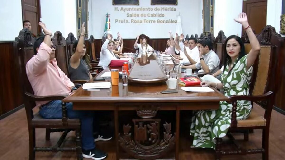 Ayuntamiento aprueba compra de 13 mil lámparas LED