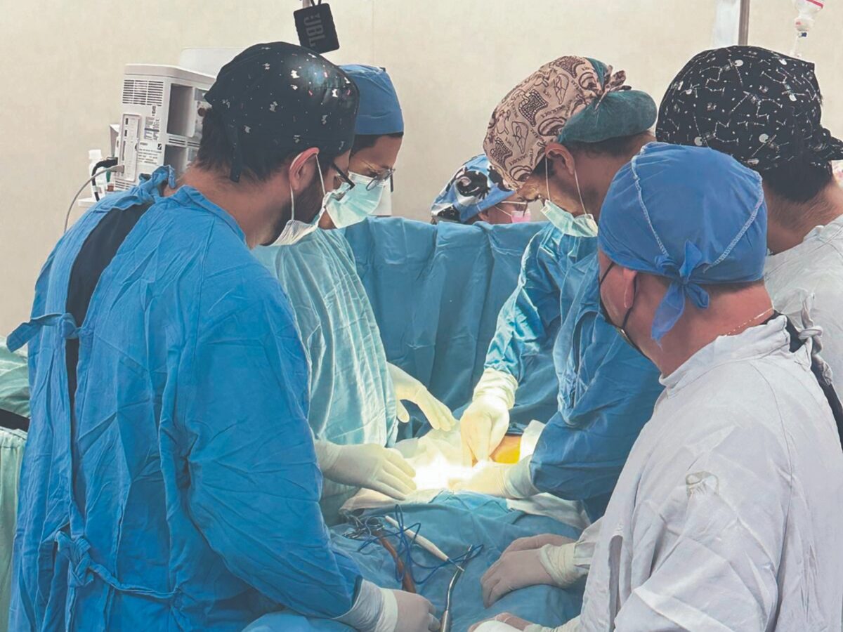 IMSS apoya con donación de riñones tras fallecimiento de un paciente en Yucatán; órganos fueron trasladados al CMN Siglo XXI.