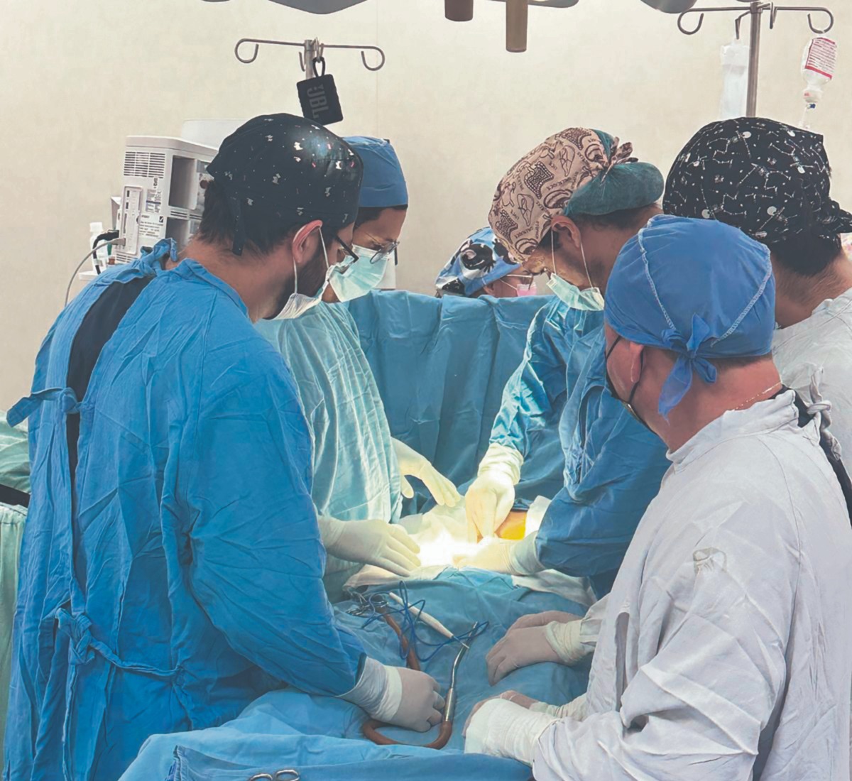 IMSS apoya con donación de riñones tras fallecimiento de un paciente en Yucatán; órganos fueron trasladados al CMN Siglo XXI.