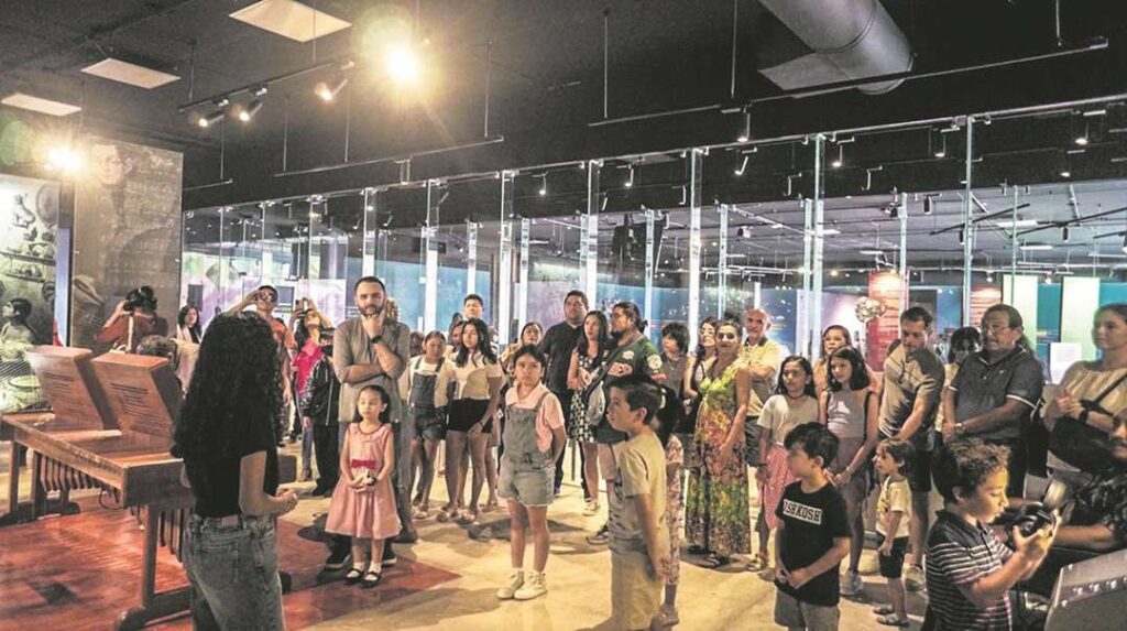 Niños serán mini guías en Palacio de la Música