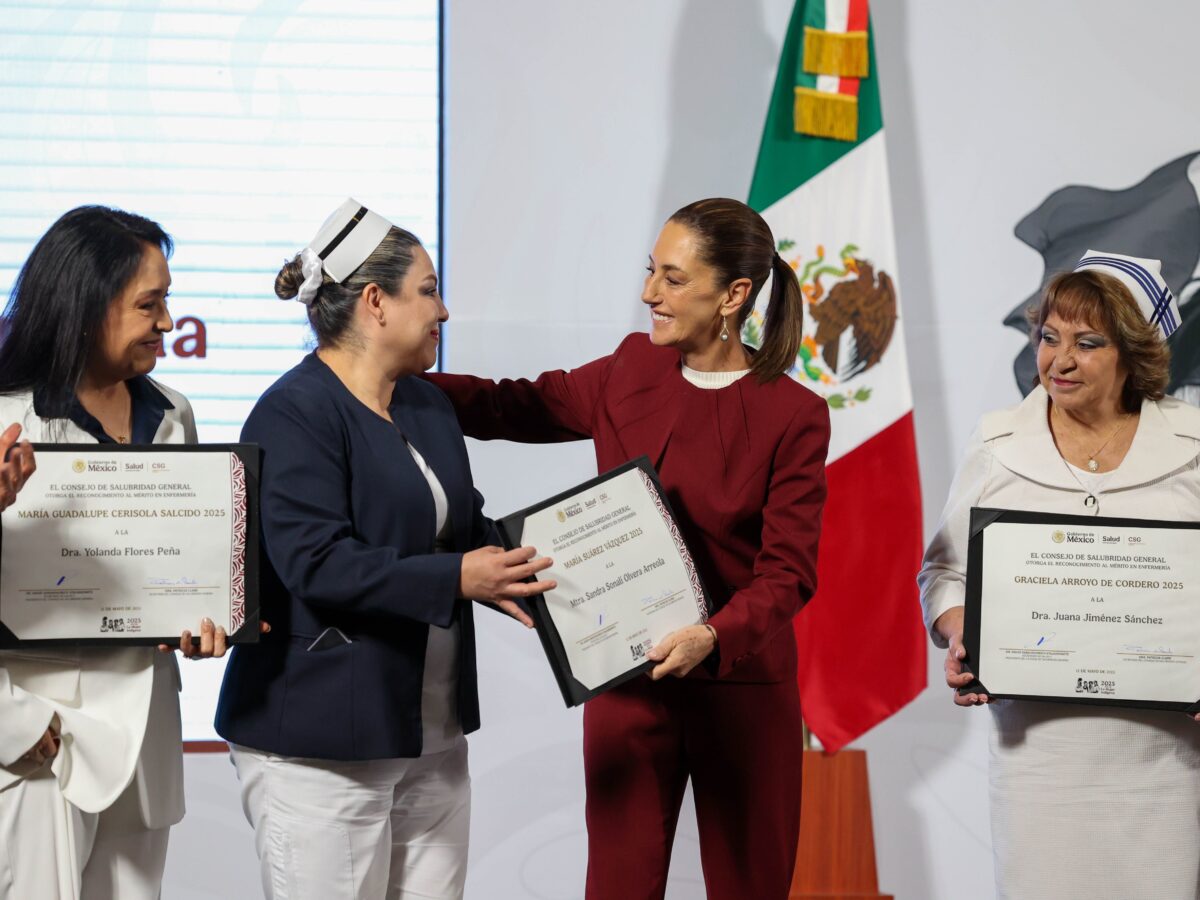 Día Internacional de la Enfermería 2025: homenaje global al trabajo de enfermeros y enfermeras, fundamentales en la atención a la salud.