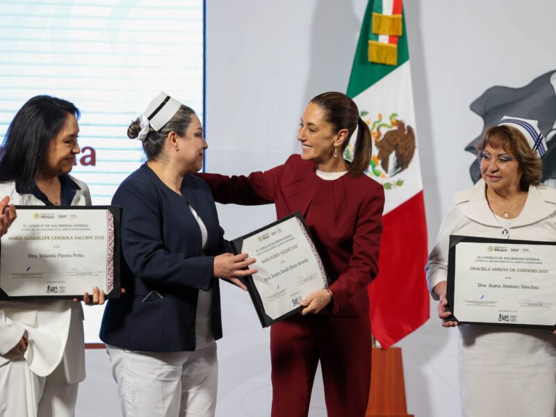 Día Internacional de la Enfermería 2025: homenaje global al trabajo de enfermeros y enfermeras, fundamentales en la atención a la salud.