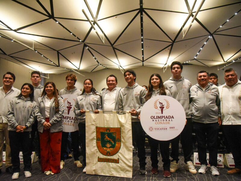 Abanderan a la delegación de Yucatán que participará en la Olimpiada Nacional 2025 con más de 900 deportistas.