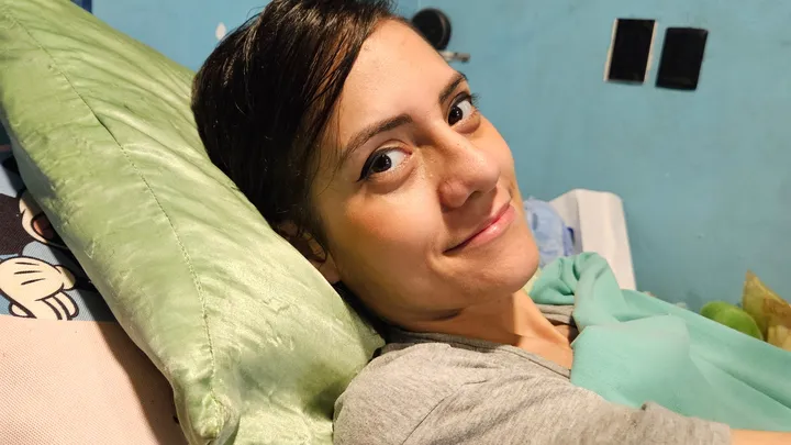 Ayuda a Paulina, artista yucateca que lucha contra el cáncer, a reunir fondos para una cirugía vital. Cada donativo cuenta.