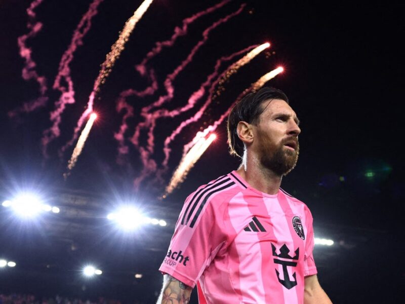 FIFA vuelve a los videojuegos con una propuesta creada en Colombia: superestrellas del fútbol con poderes alucinantes.