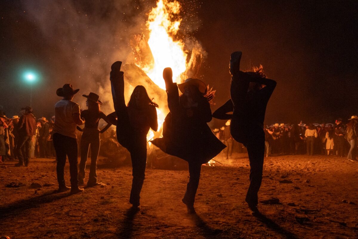 La XLIII Fiesta en la Misión reunió a vaqueros y comunidades de Ensenada para celebrar la historia y tradiciones del norte de Baja California en las ruinas de la Misión de San Miguel Arcángel.