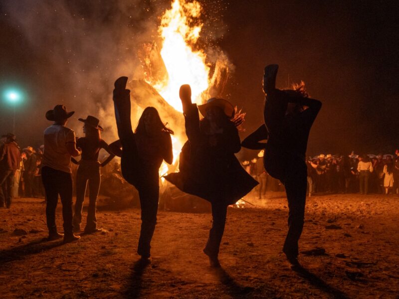 La XLIII Fiesta en la Misión reunió a vaqueros y comunidades de Ensenada para celebrar la historia y tradiciones del norte de Baja California en las ruinas de la Misión de San Miguel Arcángel.