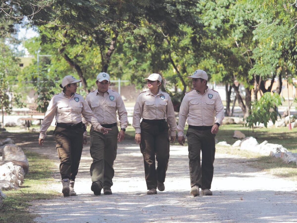 Fortalecerán el programa de Guardaparques en Mérida para mejorar la seguridad y ampliar cobertura en más espacios públicos.