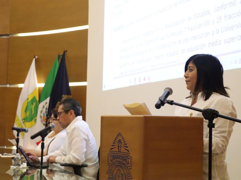 UADY presenta Plan de Trabajo en Salud Mental 2025 para detectar riesgos y mejorar el bienestar de la comunidad universitaria.