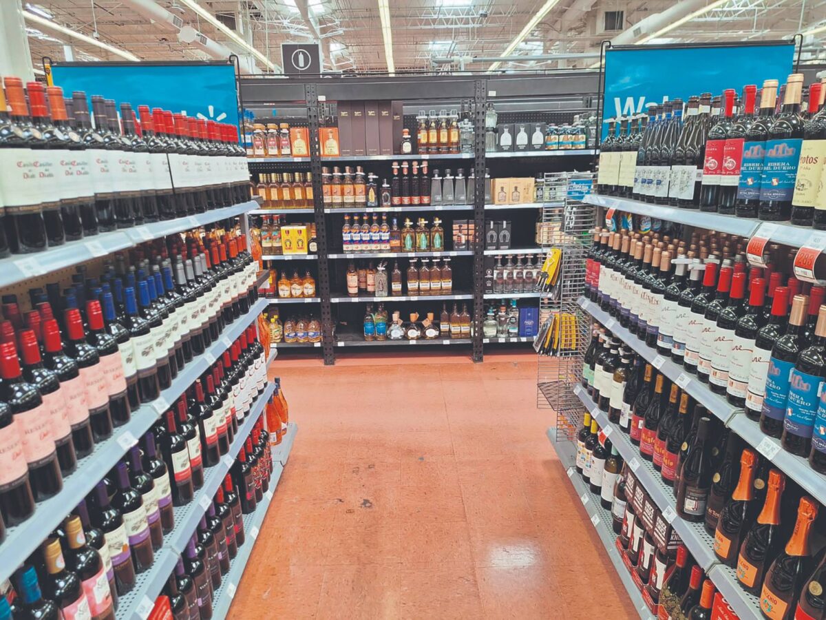 Meridanos se abastecen sin prisa antes de la ley seca por elecciones; venta de alcohol se reanudará el domingo 1 de junio a las 18:00.