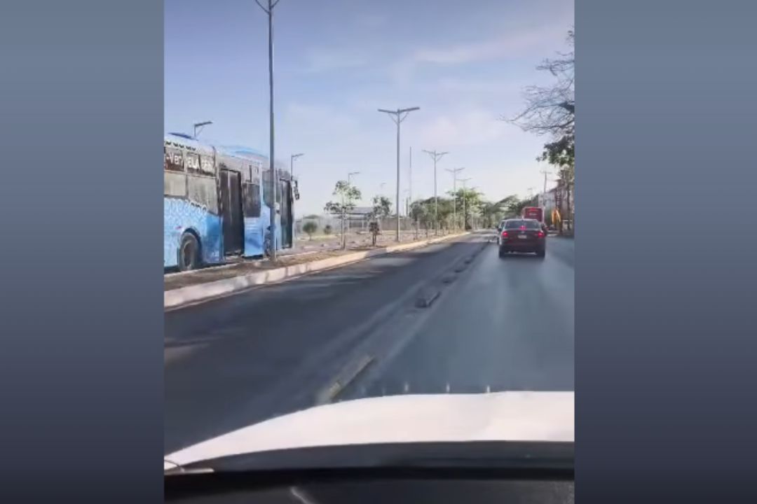 ATY sanciona Va y Ven que circulaba en sentido contrario