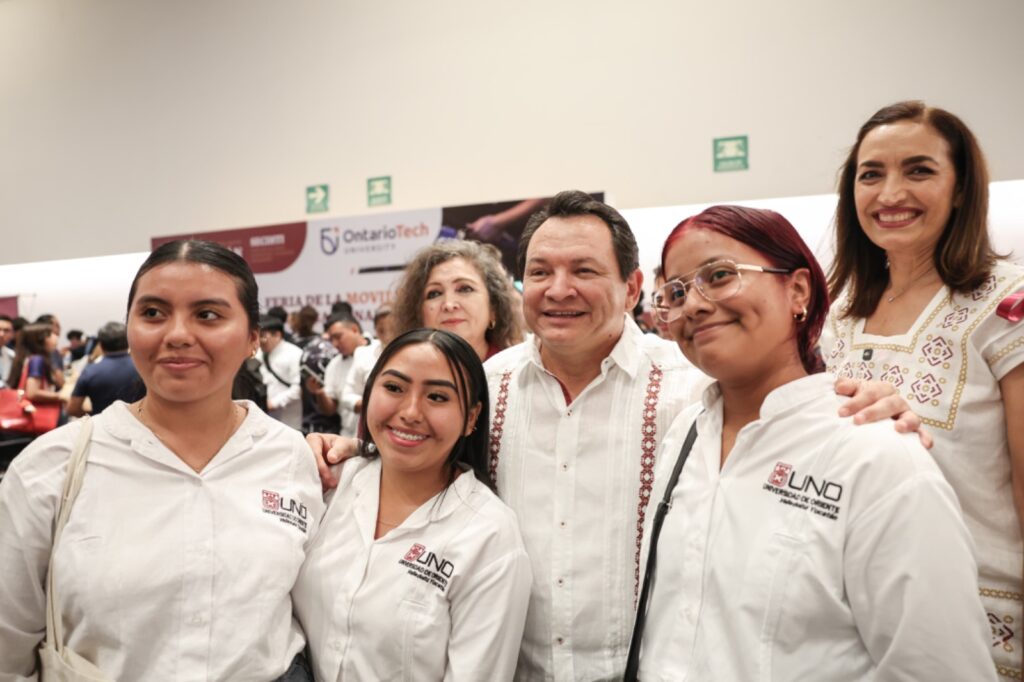 Yucatán lanza movilidad internacional para estudiantes de nivel superior con becas para EE.UU. y Canadá, todos los gastos cubiertos.