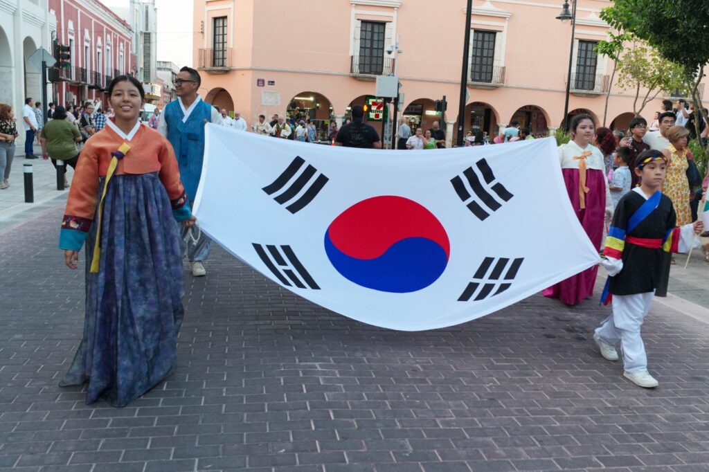 Fortalecen lazos entre Yucatán y Corea, celebrando 120 años de la llegada de inmigrantes coreanos a México con un evento cultural.