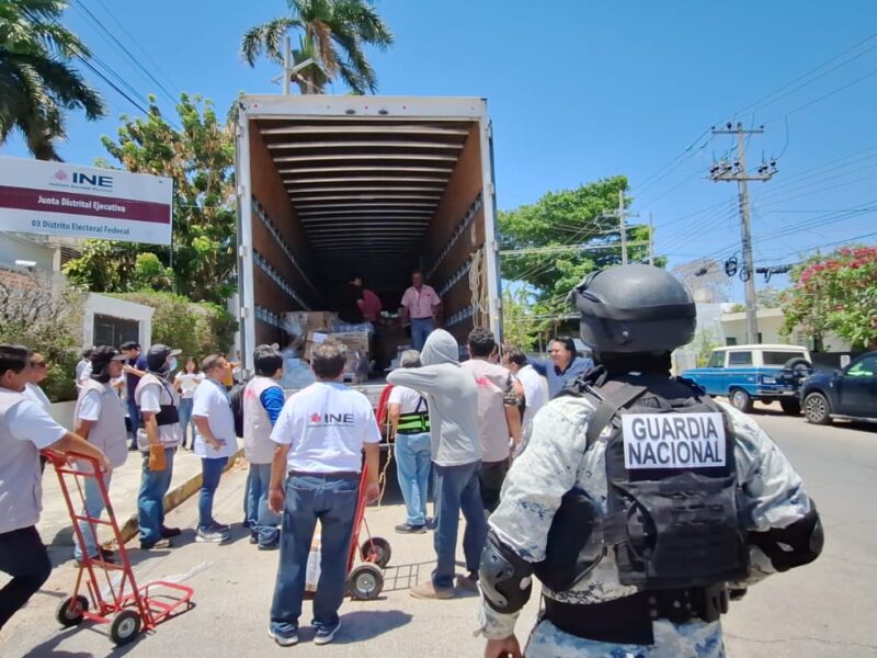 INE Yucatán recibe más de 10 millones de boletas para las elecciones judiciales del 1 de junio, distribuidas en seis distritos.