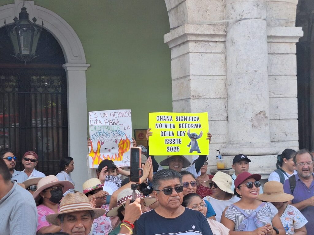 Díaz Mena extiende la mano al magisterio y asegura estar abierto al diálogo con docentes tras las recientes protestas en Yucatán.
