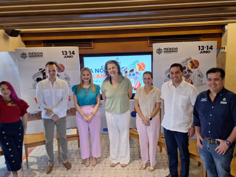 Más de 40 restaurantes en Mérida se suman a la Noche Blanca con promociones y eventos culturales, impulsando la gastronomía yucateca.