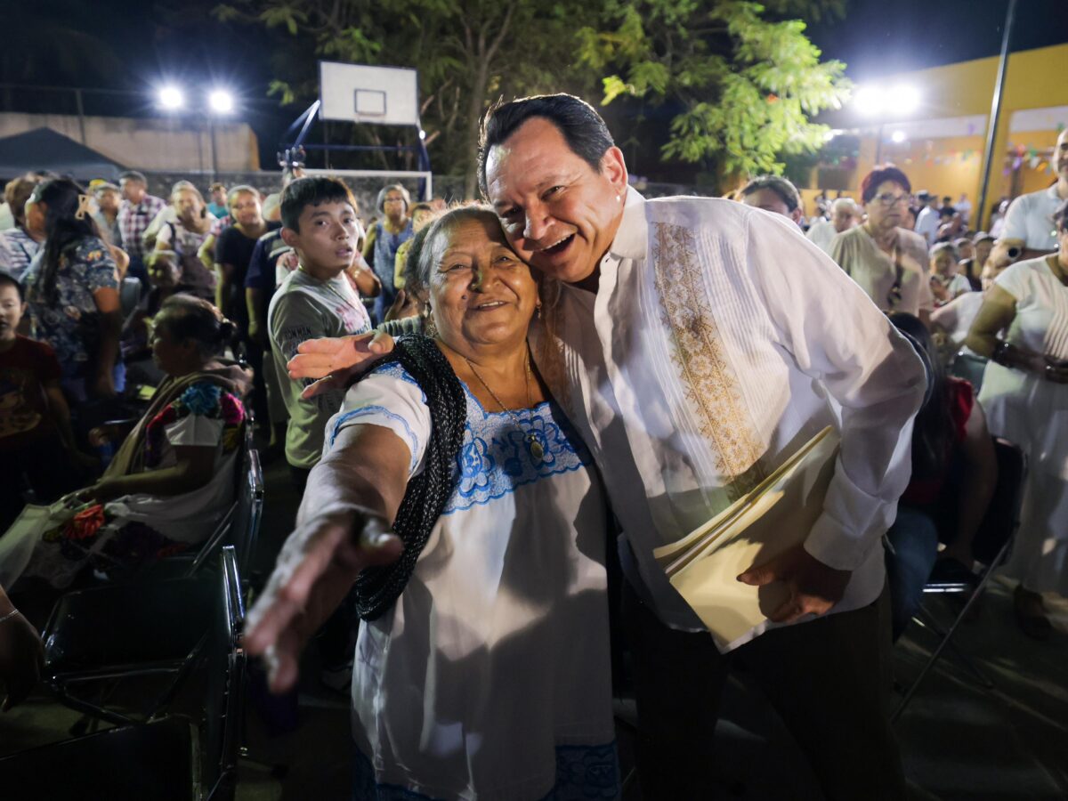 Gobierno del Renacimiento Maya escucha y atiende necesidades de vecinos de Cholul, tras 30 años sin presencia de un mandatario estatal.