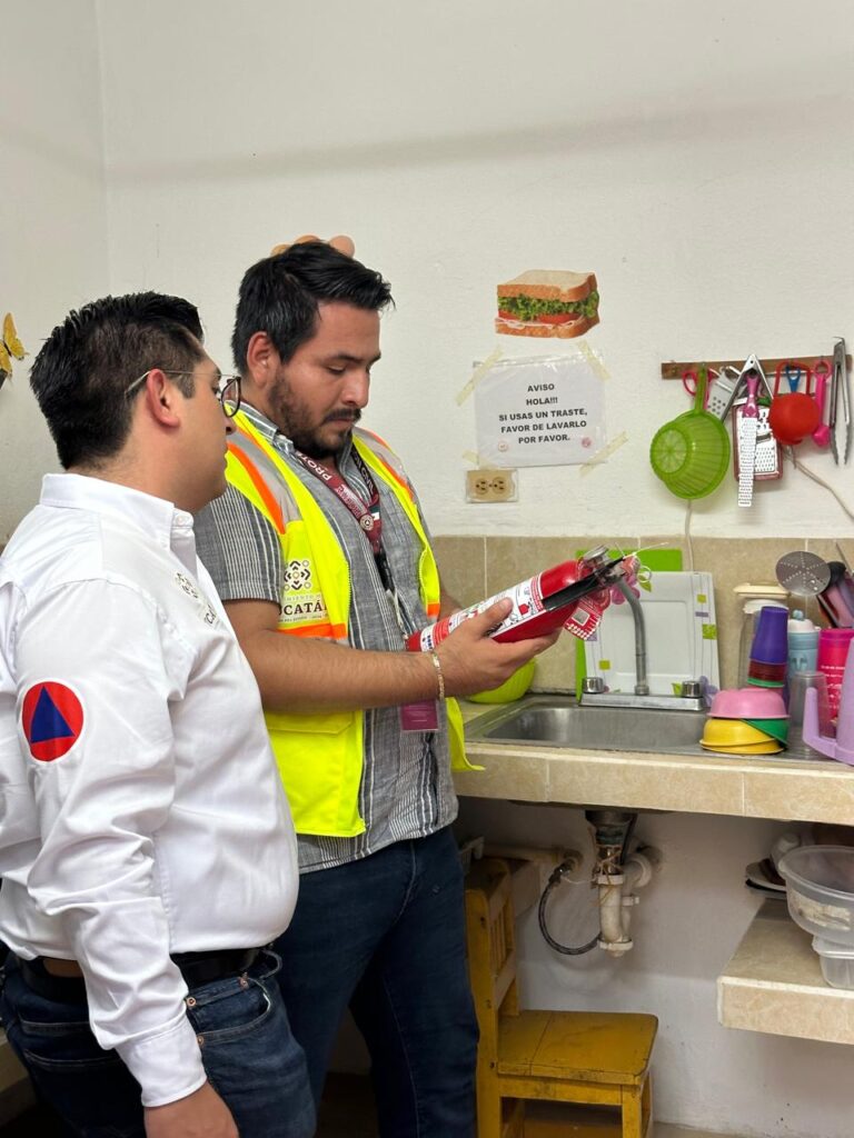 SEGEY y PROCIVY visitan y detectan anomalías en kínder