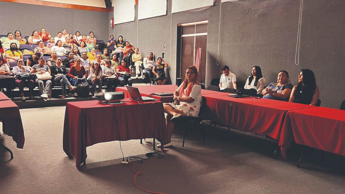 Forman red de promotoras de equidad social para difundir derechos y prevenir violencia de género en comunidades mayahablantes.