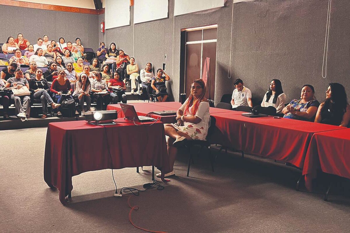 Forman red de promotoras de equidad social para difundir derechos y prevenir violencia de género en comunidades mayahablantes.