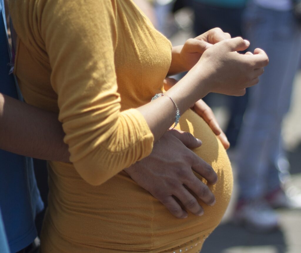 Piden replicar acciones para evitar embarazos juveniles