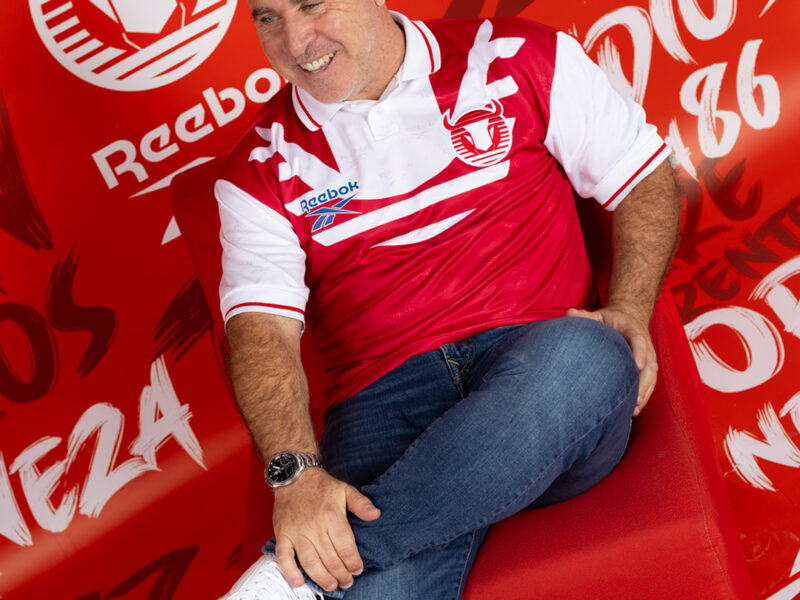 Reebok lanza la playera de Toros Neza 1997 por $1,997. Es una edición limitada que revive la historia irreverente del fútbol mexicano.