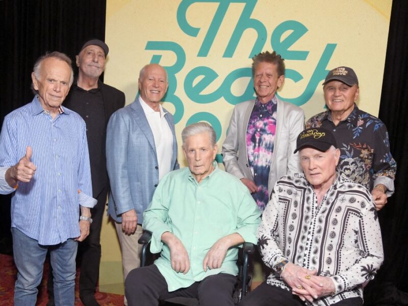 Muere Brian Wilson, cofundador de The Beach Boys, a los 82 años. Deja un legado musical que transformó el pop y el sonido de California.