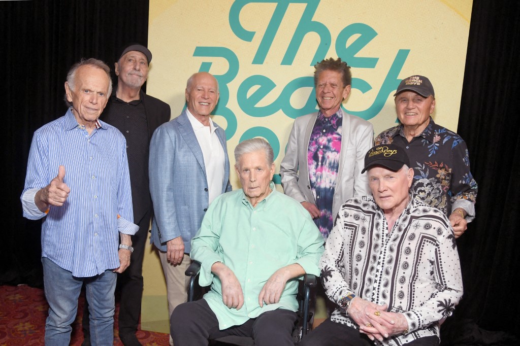 Muere Brian Wilson, cofundador de The Beach Boys, a los 82 años. Deja un legado musical que transformó el pop y el sonido de California.