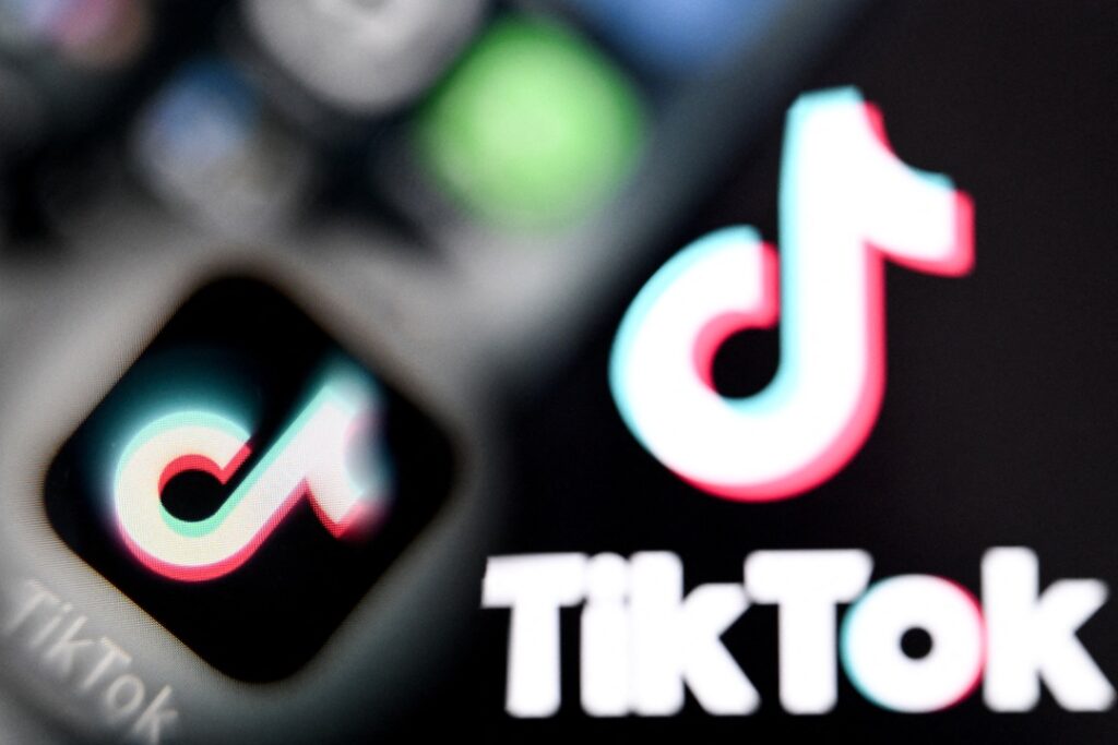 Trump extiende 90 días más el plazo para la venta de TikTok