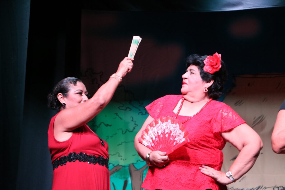 Concurso de relatos para personas mayores en Yucatán. La CODHEY invita a compartir historias que reflejen sus derechos y vivencias. ¡Participa!