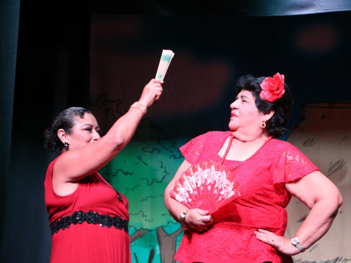 Concurso de relatos para personas mayores en Yucatán. La CODHEY invita a compartir historias que reflejen sus derechos y vivencias. ¡Participa!