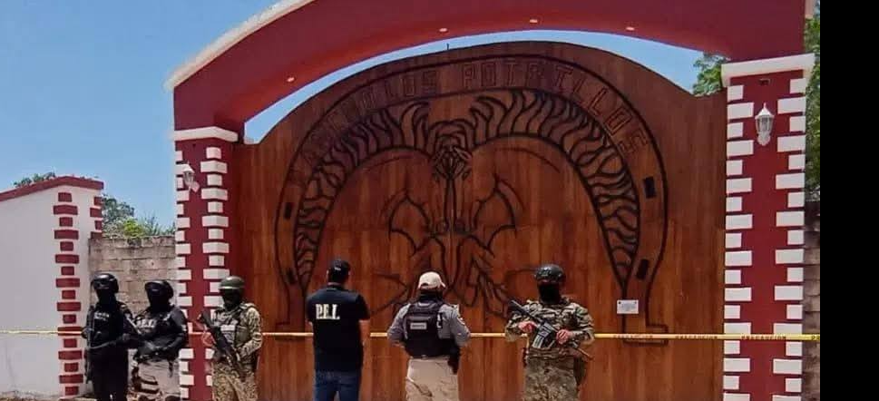 Tres imputados por narcomenudeo en Buctzotz tras cateo en rancho; la Fiscalía asegura drogas y armas en operativo conjunto.