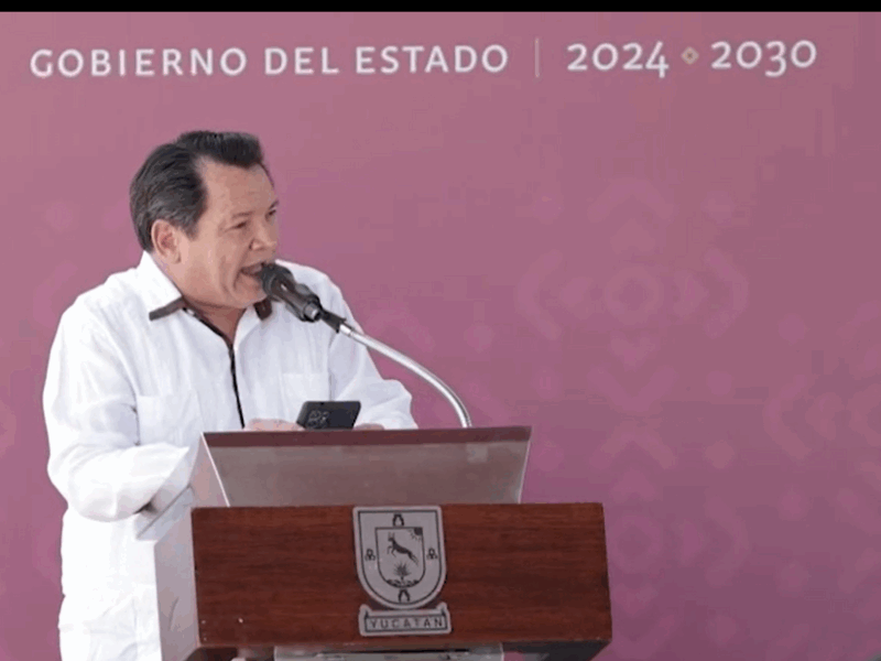 Díaz Mena llama al magisterio yucateco a regresar a clases y cerrar el ciclo escolar sin afectar a estudiantes.