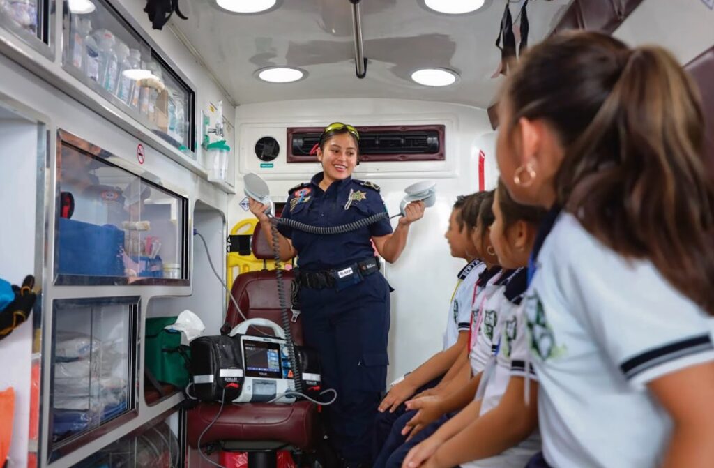 Fomentan confianza en la policía desde las infancias