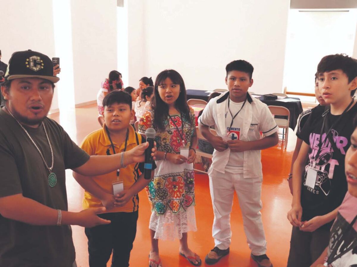 Promueven el uso del maya entre niñas y niños con talleres de arte y juegos. Lengua y cultura maya en infancias de Yucatán.