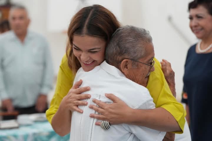 Ayuntamiento atiende a la tercera edad con programas sociales y de salud