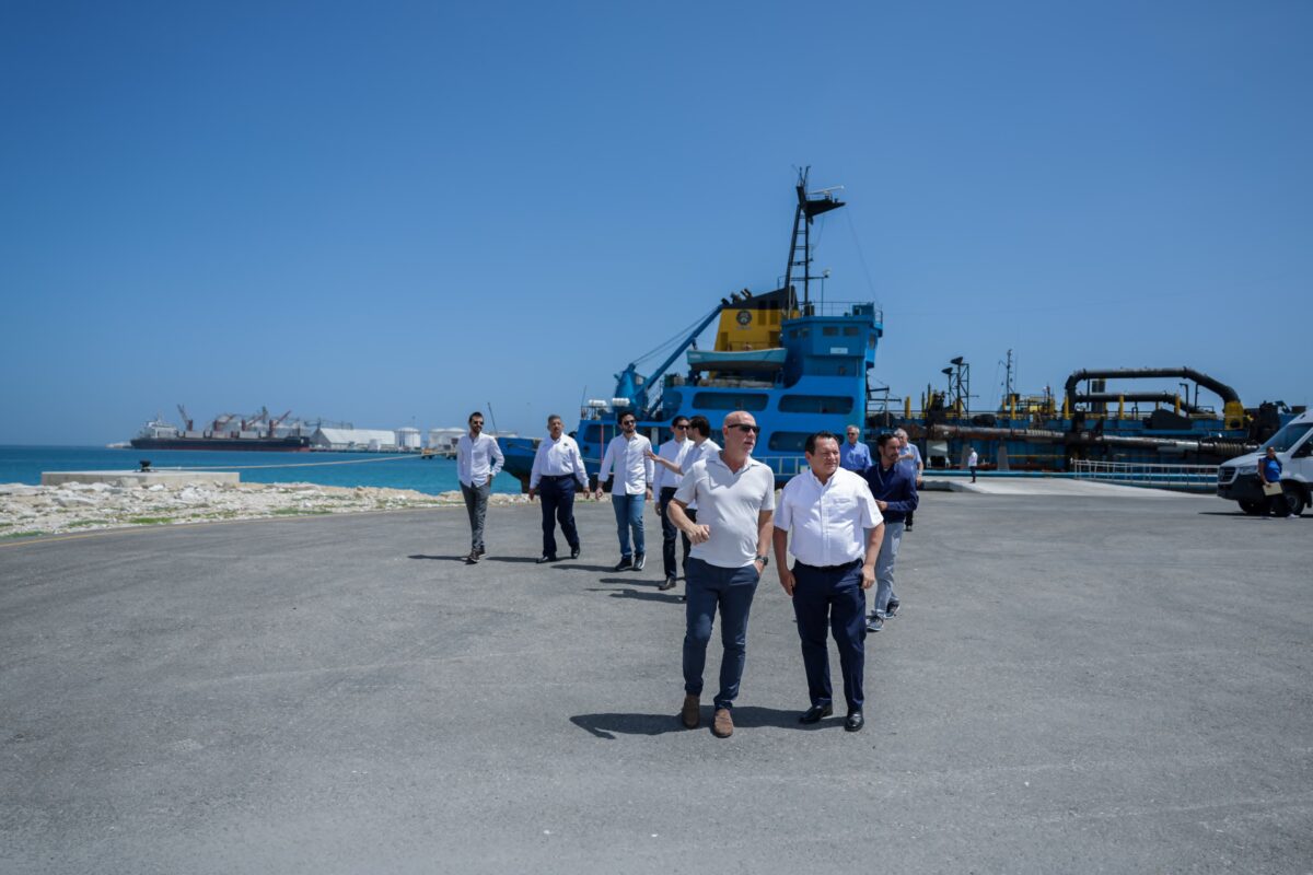 Ejecutivos de Fincantieri visitan el Puerto de Progreso, fortaleciendo a Yucatán como hub estratégico marítimo.
