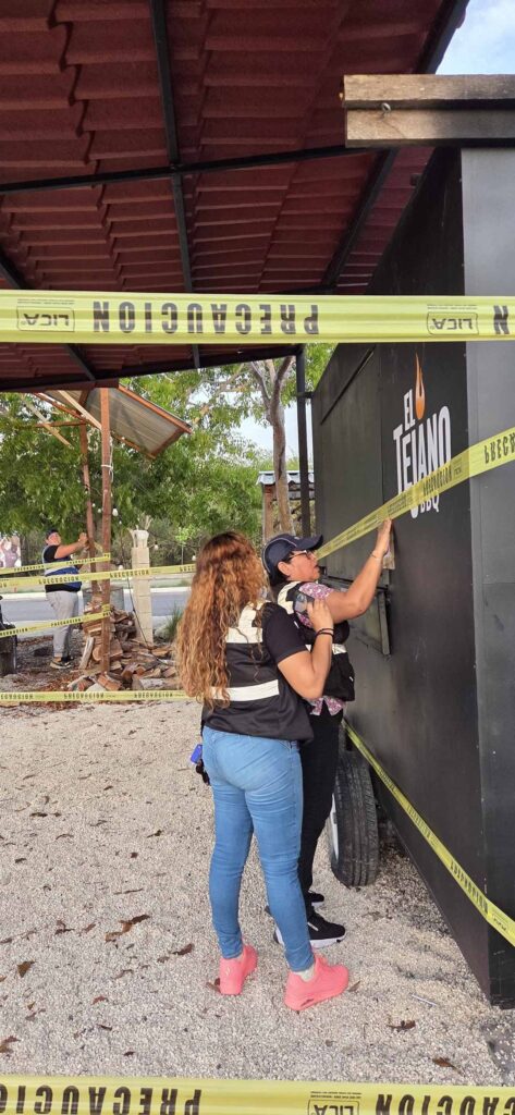 Retiran puestos ambulantes en Las Américas tras quejas