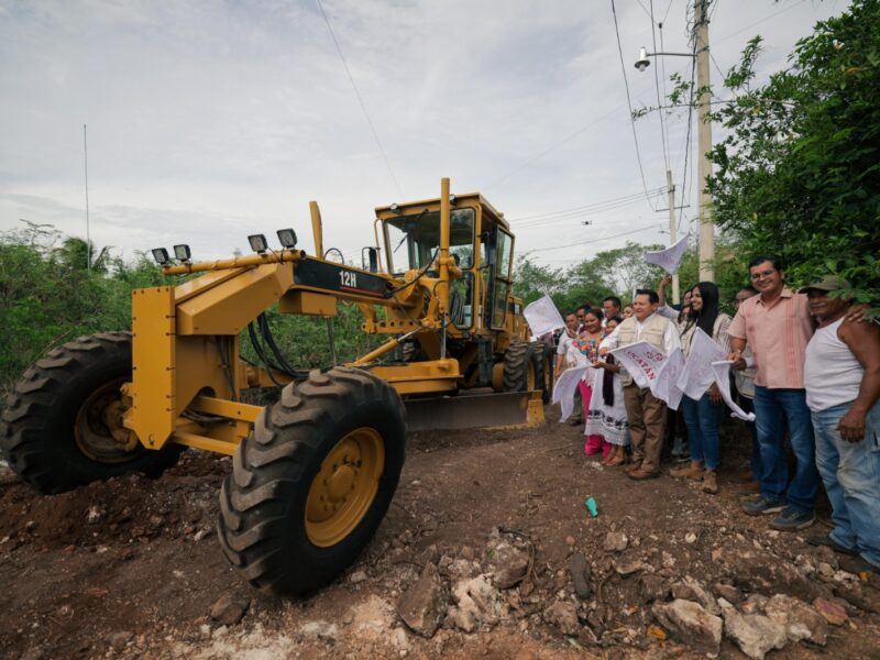 Mejoran la movilidad en Ticul con la construcción y rehabilitación de calles. Más de 7,800 habitantes serán beneficiados.